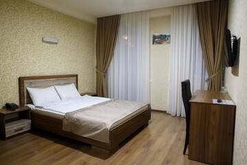 Одноместный номер Делюкс с балконом в Отеле Hotel Gureli